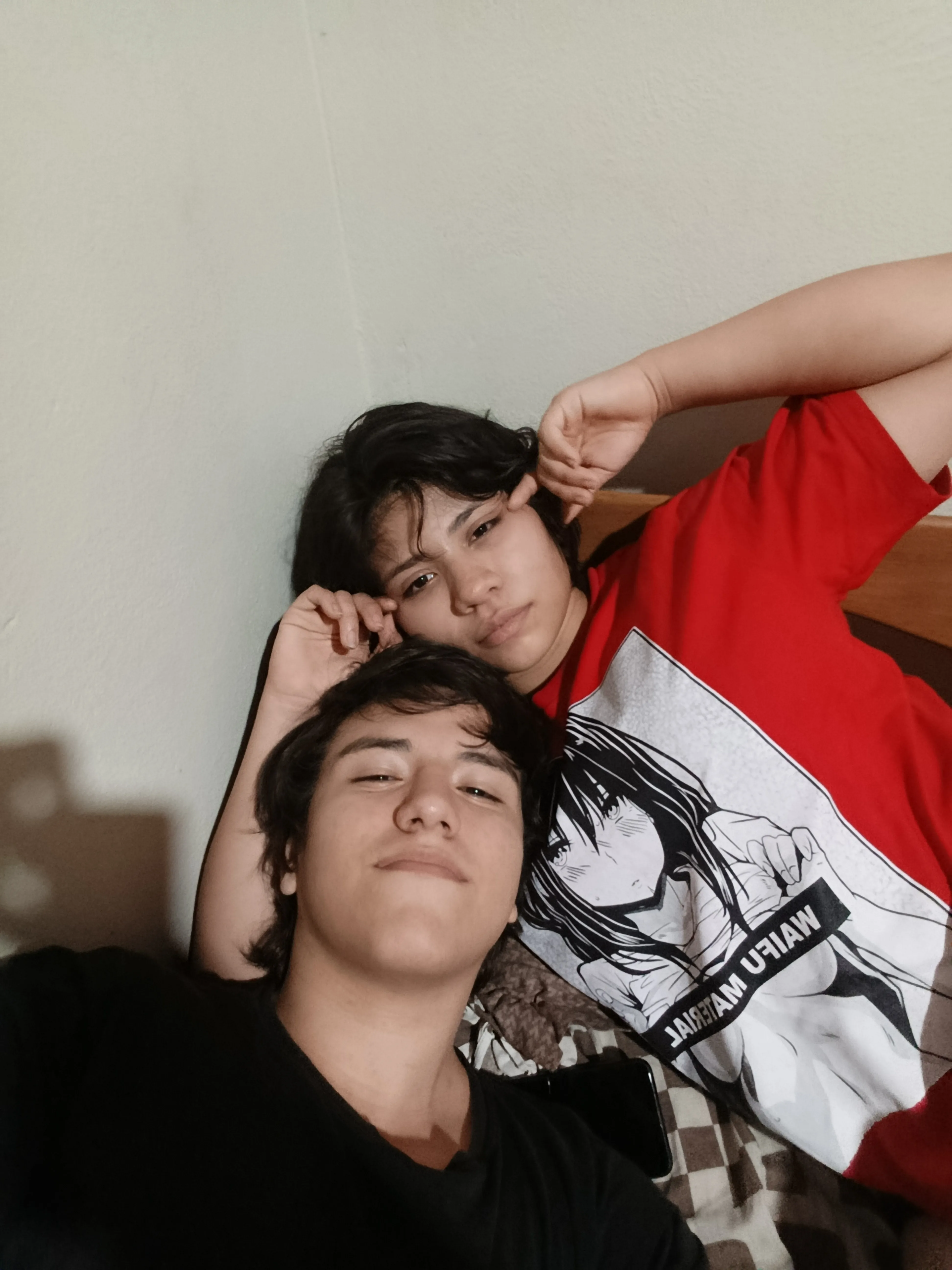 Ketlin and Barclay Leach taking a relaxed selfie together at home